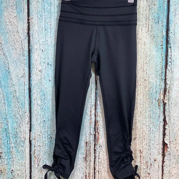 FREE PEOPLE NWOT Black Swerve Tie Ankle Leggings - Picture 10 of 16